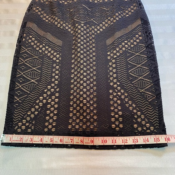 Cache Elegant Black Lace Dress Nude Lining Sleeveless Sz 4 Evening Formal - Picture 9 of 13